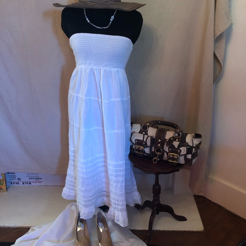 American Eagle gorgeous white tube dress
